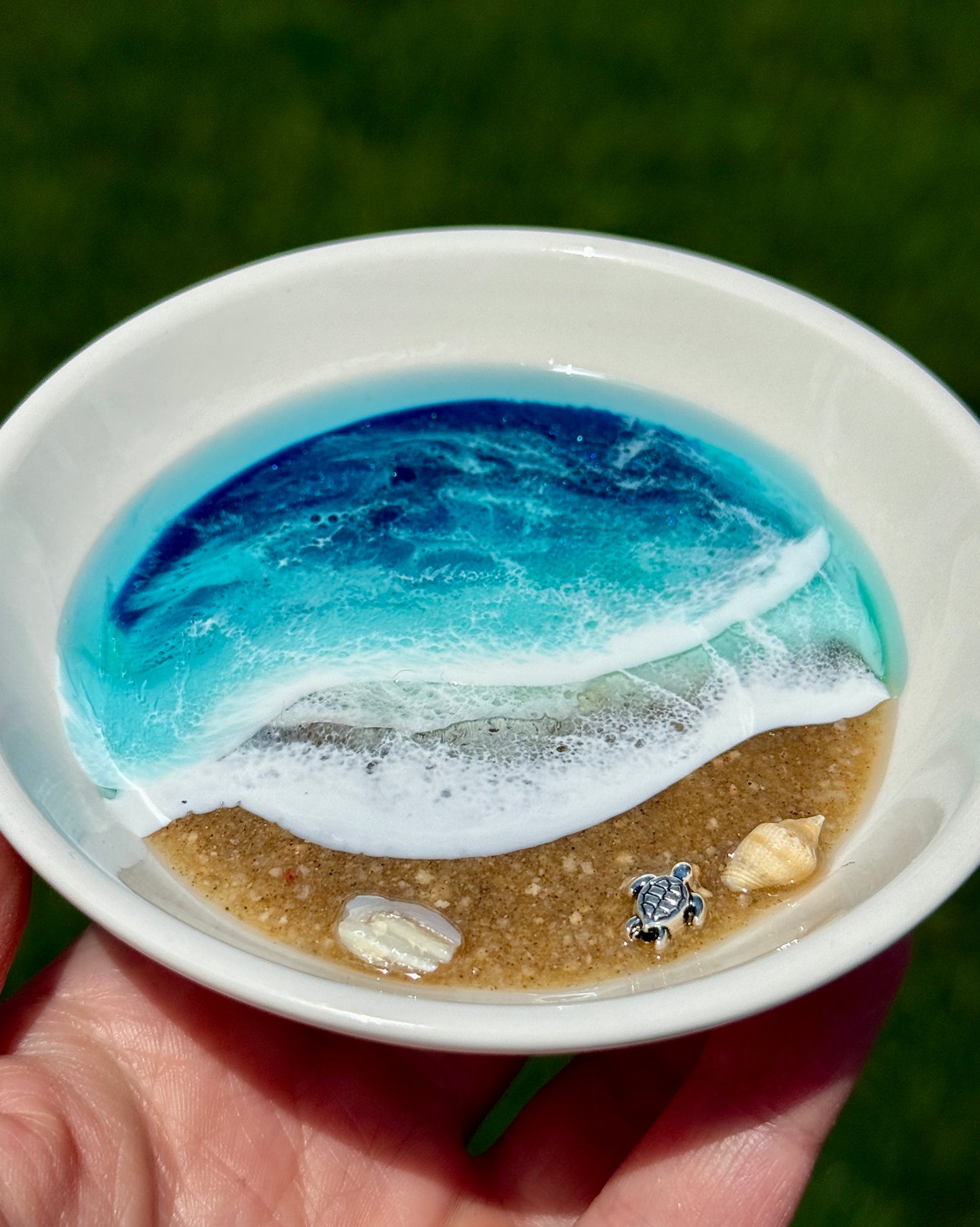 Ring/Trinket Resin Beach Wave Dish (w/Sea Turtle)