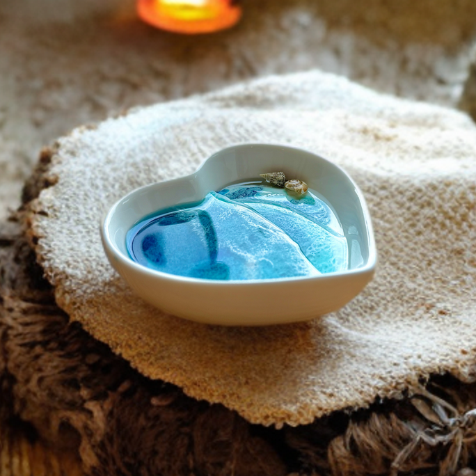 3” Epoxy Resin Ocean Heart Trinket/Ring Dish