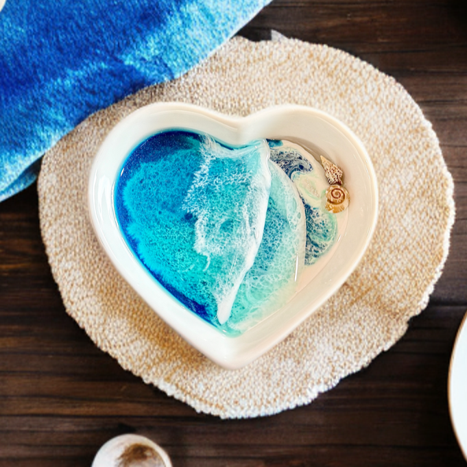 3” Epoxy Resin Ocean Heart Trinket/Ring Dish