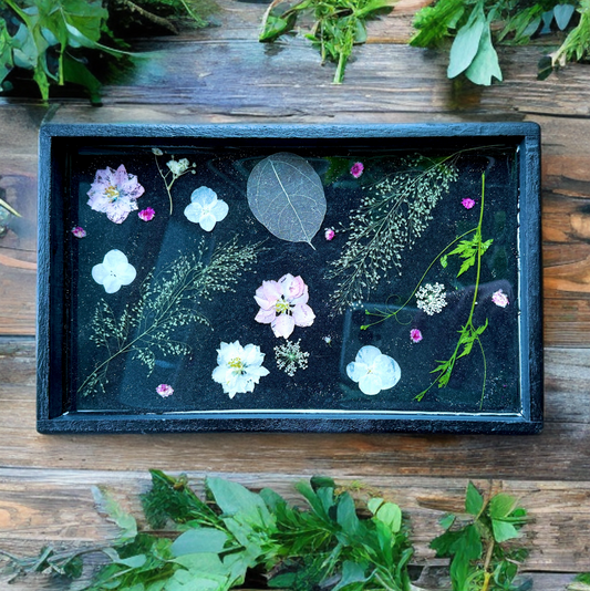 10.4” Black Botanical Resin Tray – Pressed Flower Decor